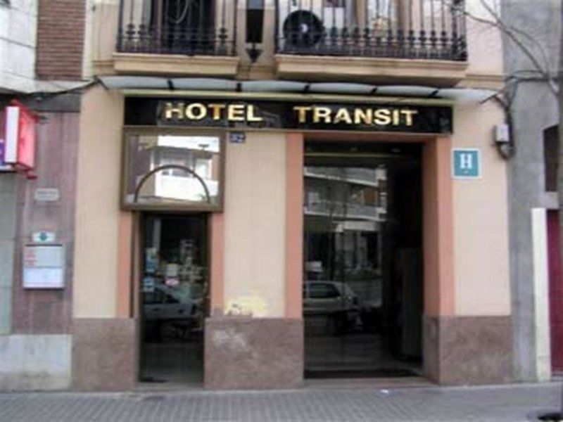 Hotel Transit Барселона Екстериор снимка