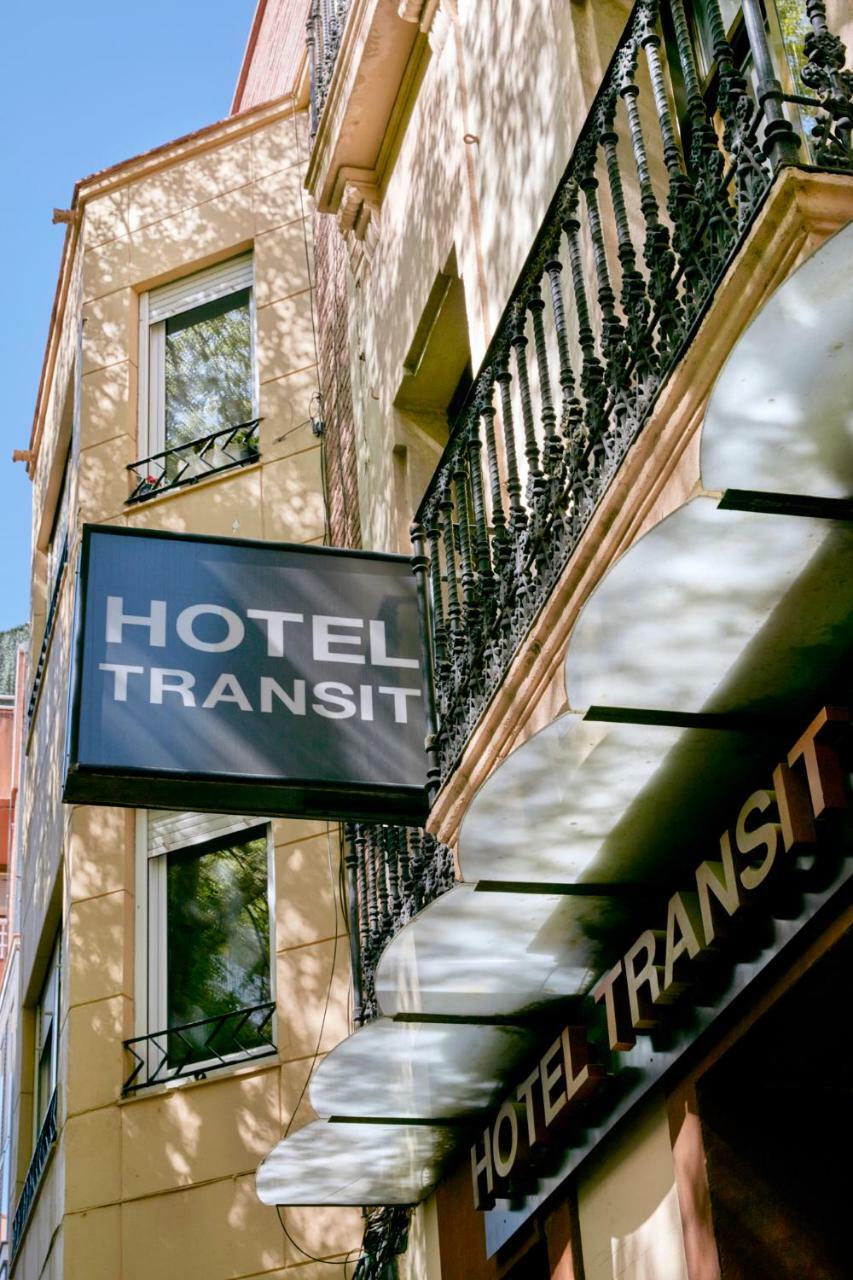 Hotel Transit Барселона Екстериор снимка